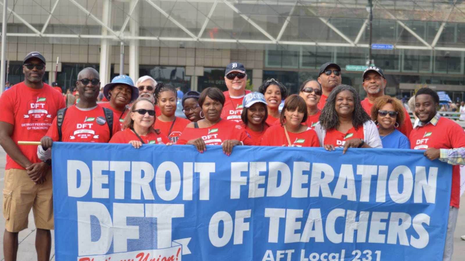 The Detroit Federation of Teachers claims an academic calendar approved by the Detroit school board violates its contract.