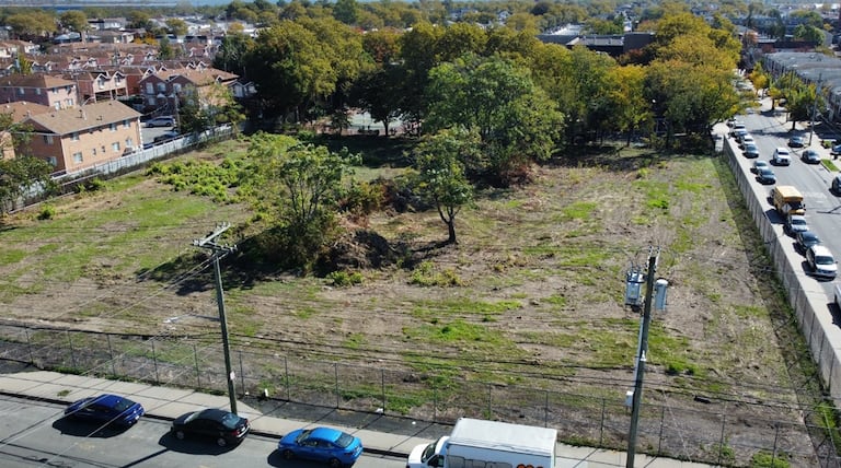 This abandoned Brooklyn lot will become a future hub for student learning and urban agriculture