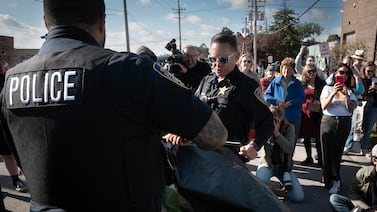 Chicago Public Schools, teachers union prepare families for potential increase in federal agents