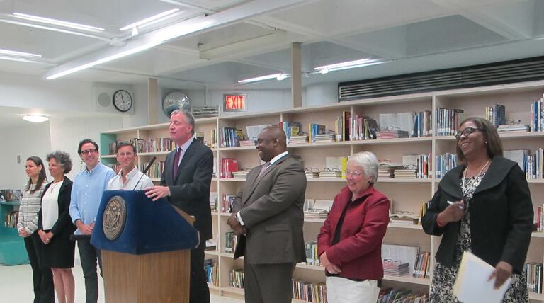 City announces free eyeglasses for community school students