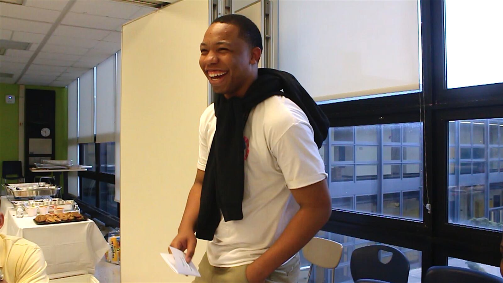 A Walter H. Dyett High School for the Arts student speaks at a dinner co-hosted by Chalkbeat Chicago and Generation All
