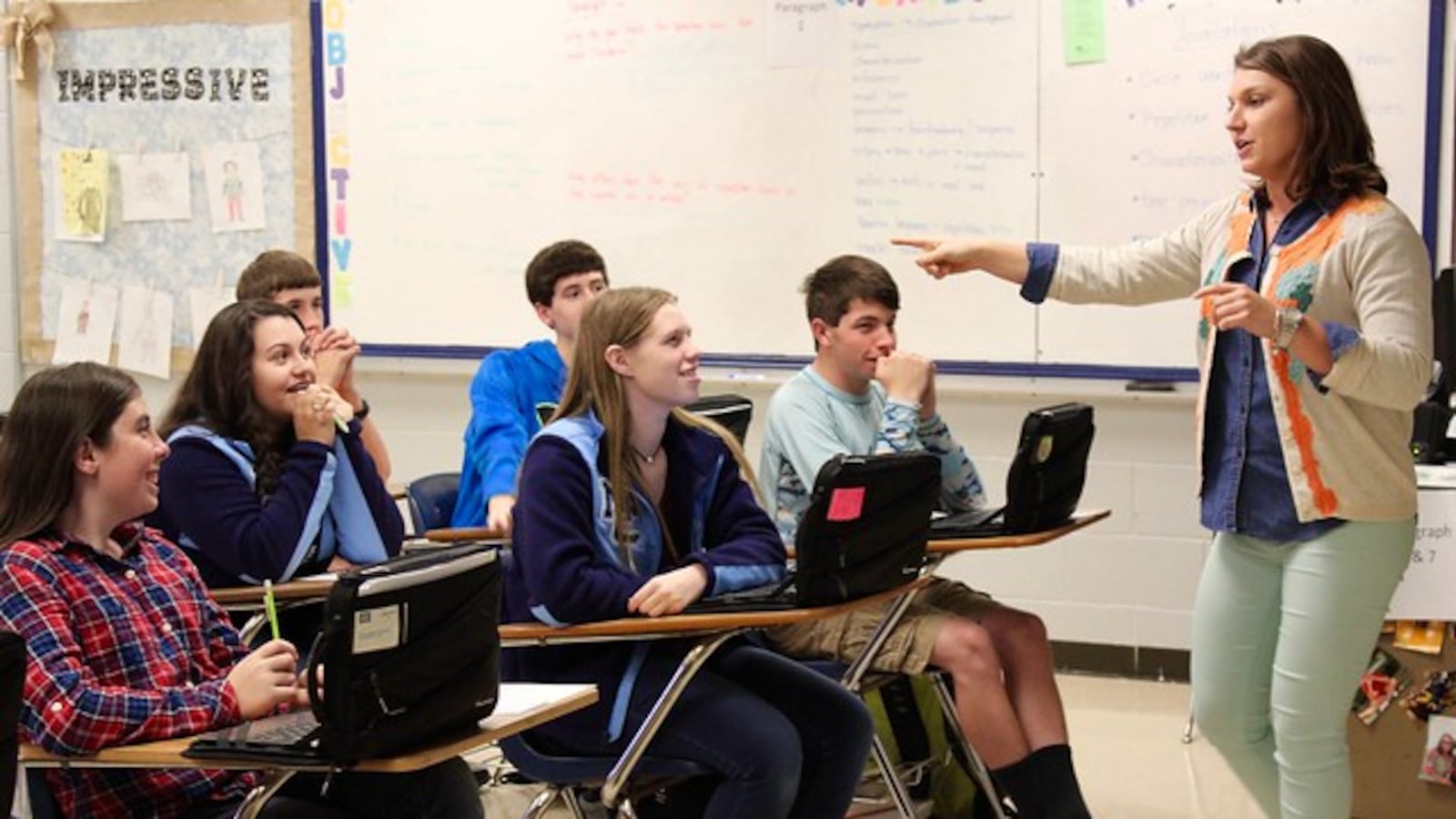 A teacher instructs students in a Tennessee classroom. (Photo courtesy of Tennessee Department of Education)