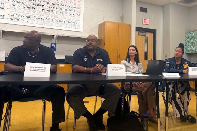 ‘Students don’t want to see violence’: Philly school safety chief on addressing fights, weapons this year