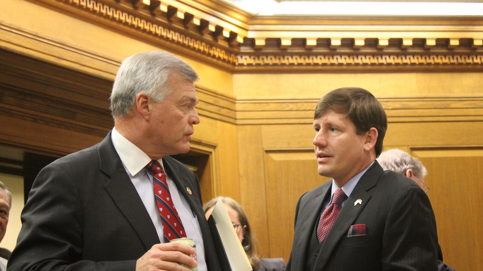 From left: Sen. Jim Tracy of Shelbyville confers with Sen. Brian Kelsey of Germantown before the Senate Education Committee considered Kelsey's bill on March 8 to expand the state's vouchers program for students with disabilities.