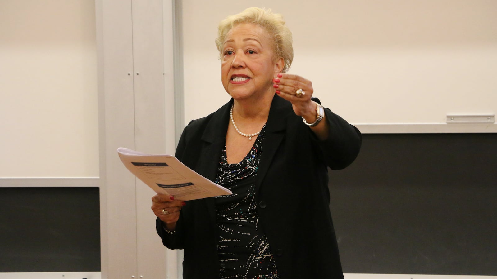 Anzella King Nelms spoke to Newark parents and educators during a recent presentation organized by the Abbott Leadership Institute.