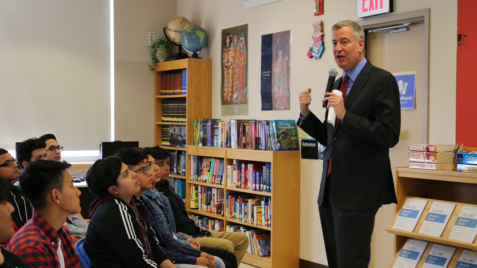 Mayor Bill de Blasio speaks to juniors at Queens Vocational and Technical High School. For the first time, the city is offering the SAT to all juniors for free on a school day.