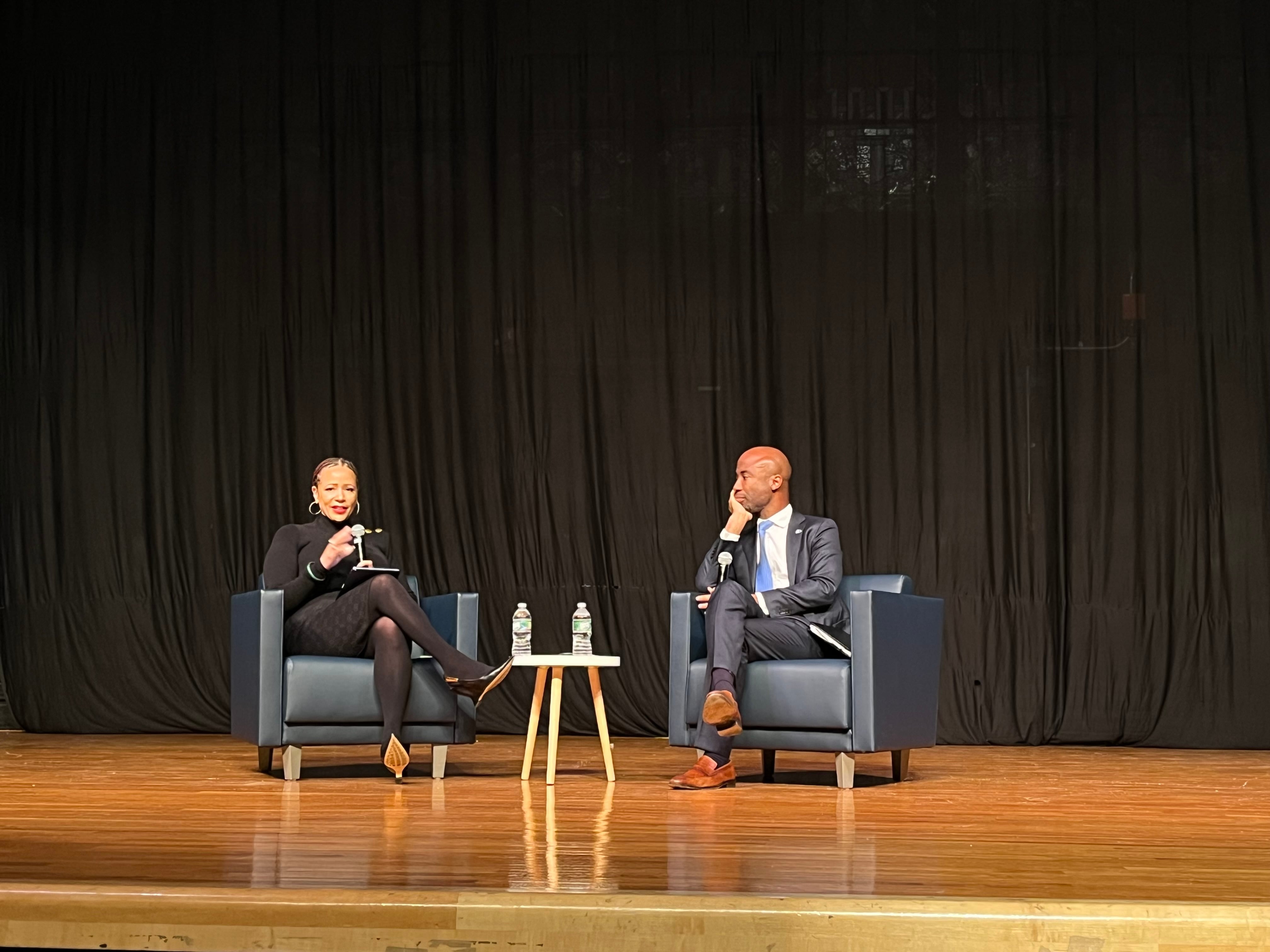 Nikole Hannah-Jones grills NYC schools Chancellor Kamar Samuels on integration at combative town hall