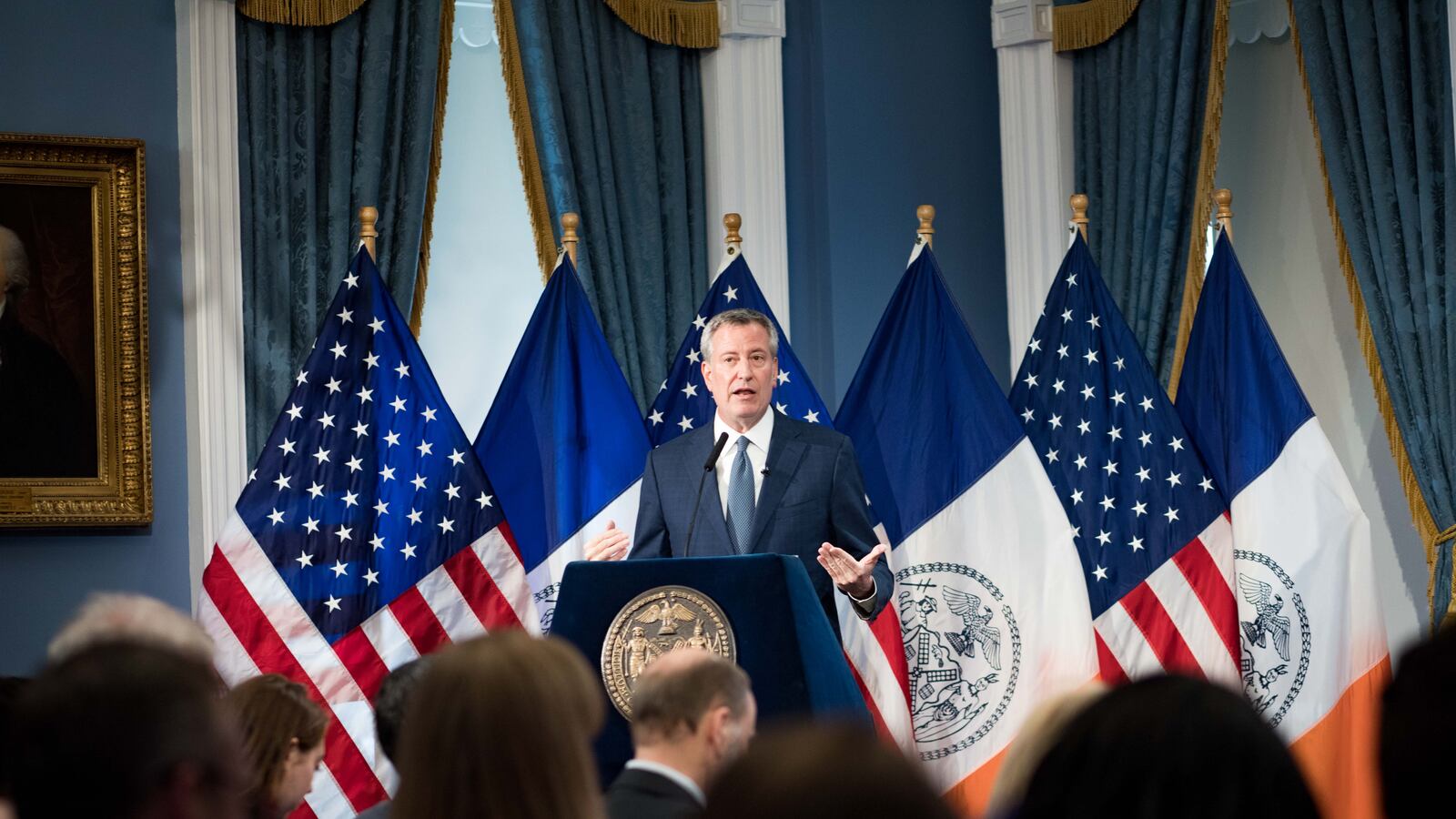 Mayor Bill de Blasio had been accused of delaying an investigation into whether yeshivas provide an adequate secular education.