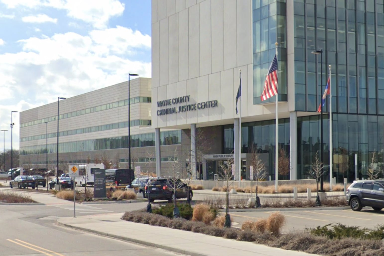 Image of the exterior of the Wayne County Criminal Justice building.