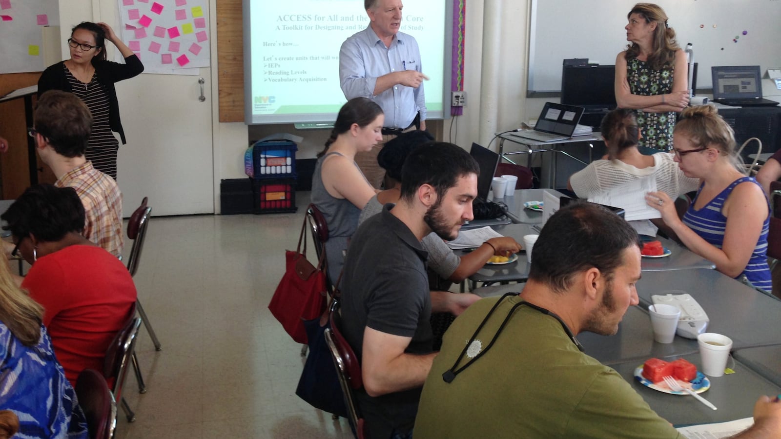 A summer teachers workshop organized by the N403 school-support network.