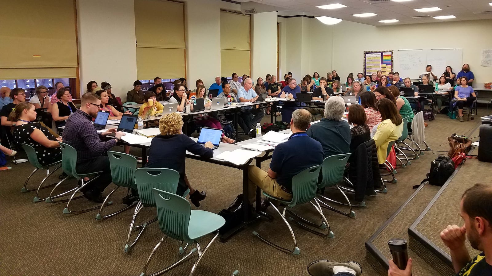 Monday night's bargaining session between union and district officials (Eric Gorski, Chalkbeat).