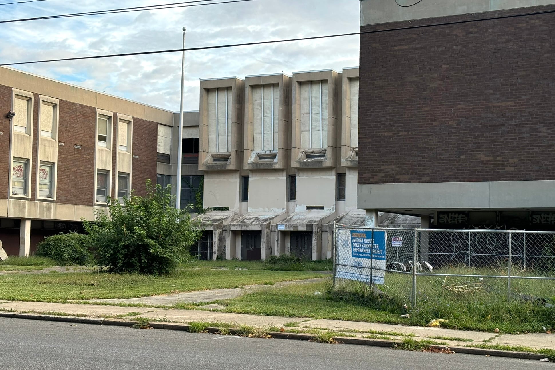 An abandone building