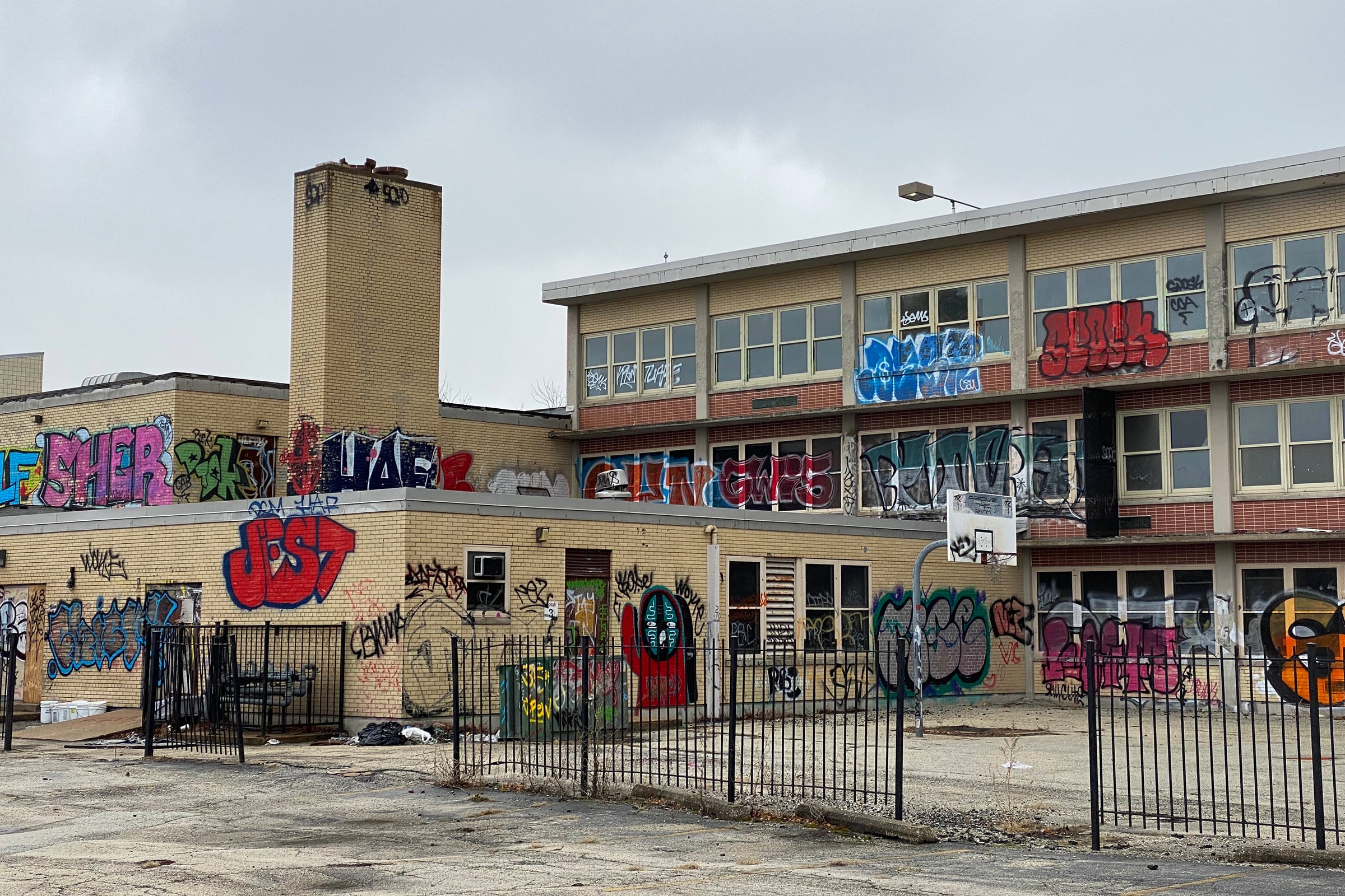 The former Dett Elementary building, 2306 W. Maypole Ave., sits vacant on Chicago’s West Side. Dett’s building closed and the school relocated to Herbert Elementary, 2131 W Monroe St., in 2013 when the Chicago Board of Education shuttered 50 schools.