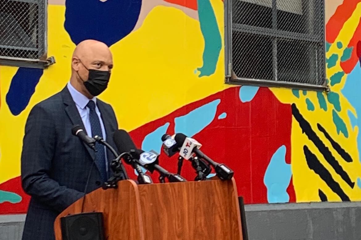 Philadelphia Superintendent William Hite speaking at Fitler Academics Plus in Germantown Friday.