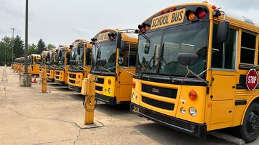 At one magnet school, Chicago’s bus crisis has parents grasping for options — or leaving