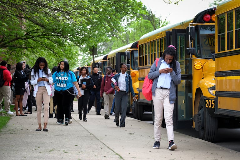 More high-income families are using Indiana school vouchers as overall program growth slows