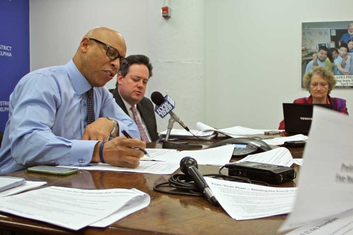 Philadelphia Superintendent William Hite joined other area superintendents this week calling for charter funding reform.