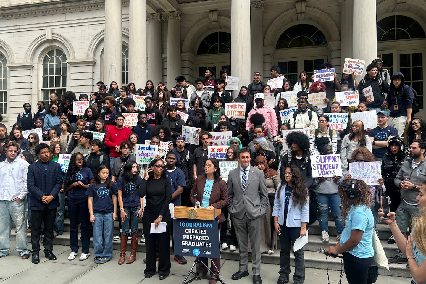 NYC high schools expand journalism with city funding