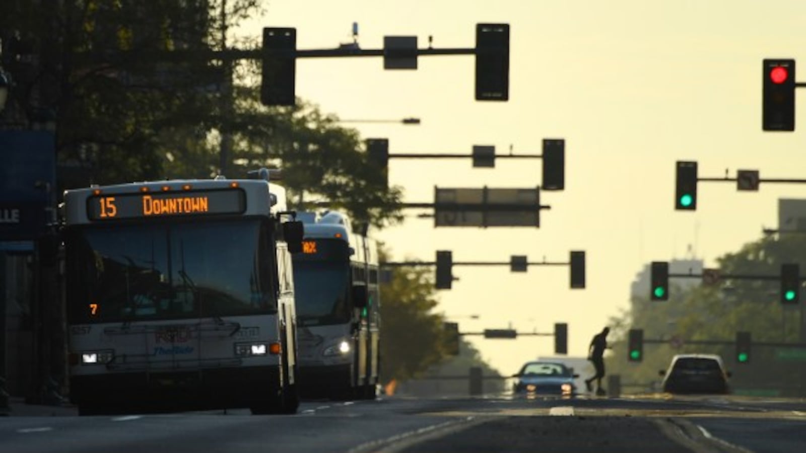 An RTD bus heads downtown along Colfax Avenue in 2016.