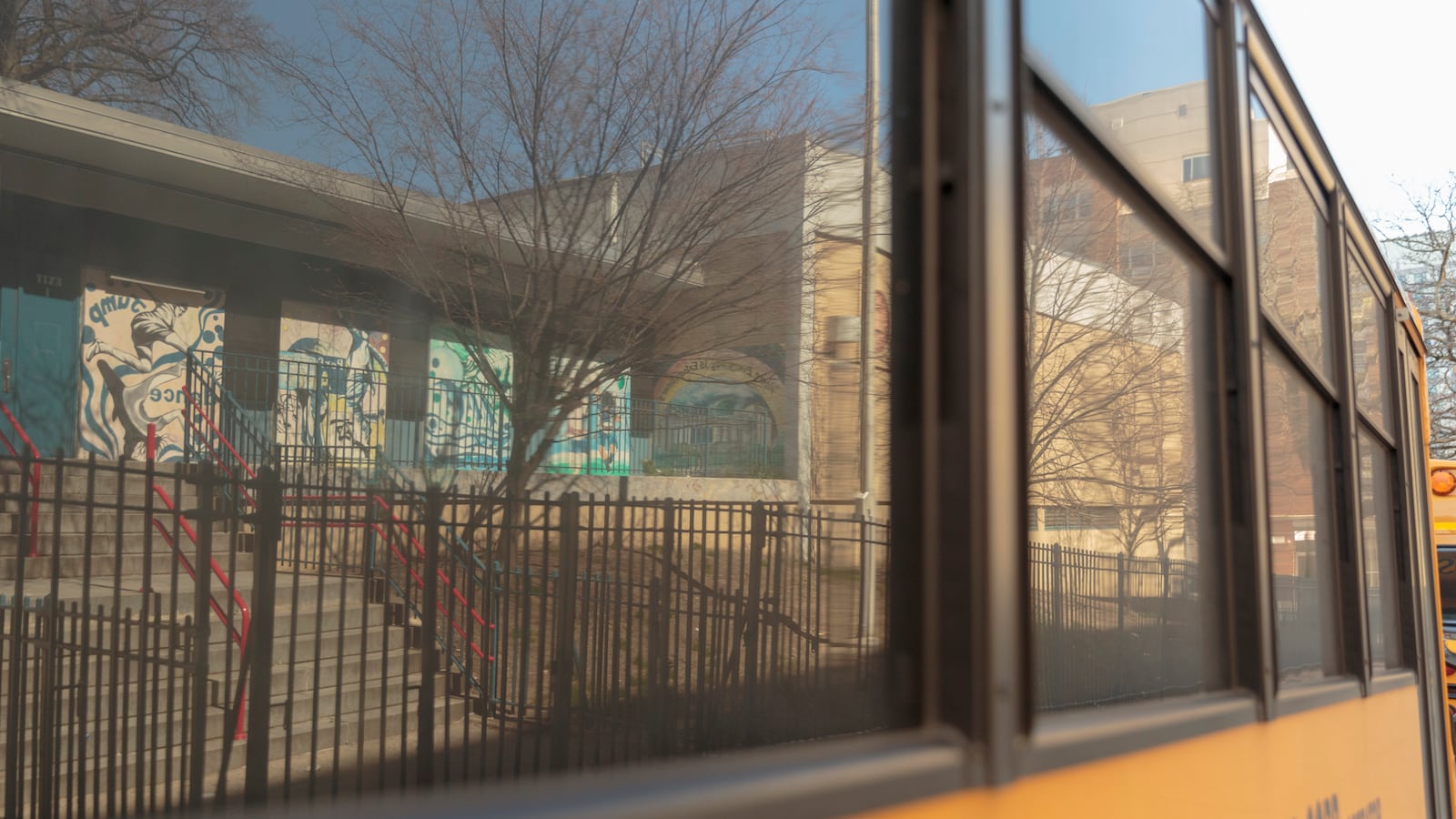 An image of a school bus.