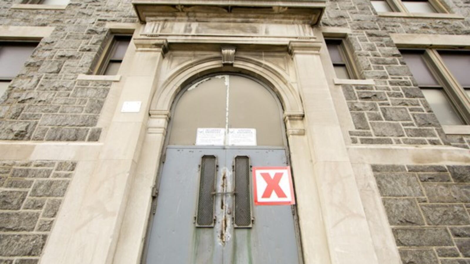 Exterior of Walton elementary school.