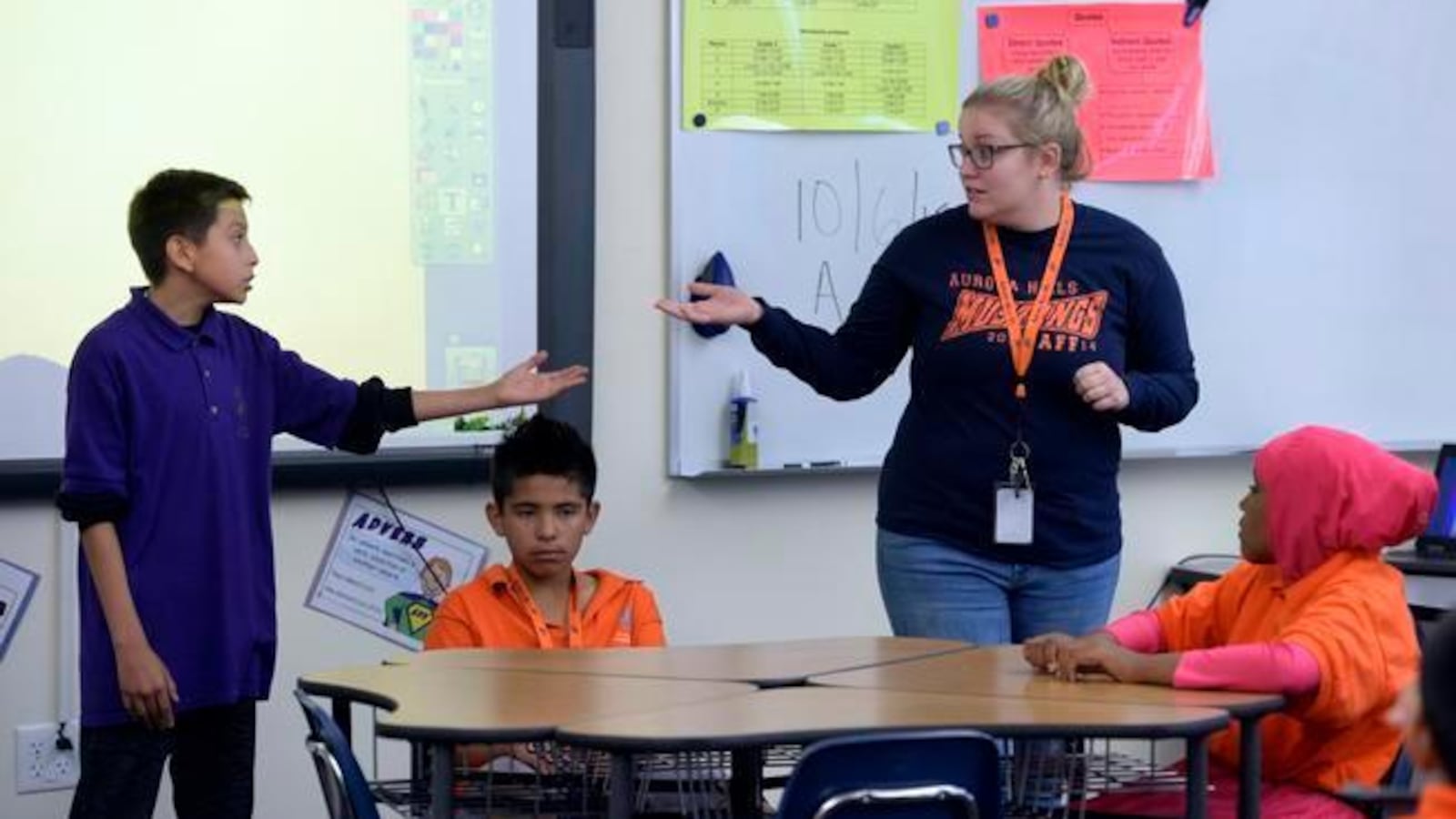Teacher Alice Wilcox leads an English language development class at Aurora Hills Middle School in 2015. (Kathryn Scott Osler, The Denver Post)