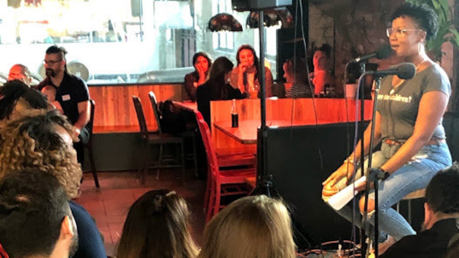 Chicago teacher Chanita Jones-Howard tells a story about her first years teaching special education at a Chalkbeat Chicago event in August 2019, at Marz Brewing in Bridgeport.