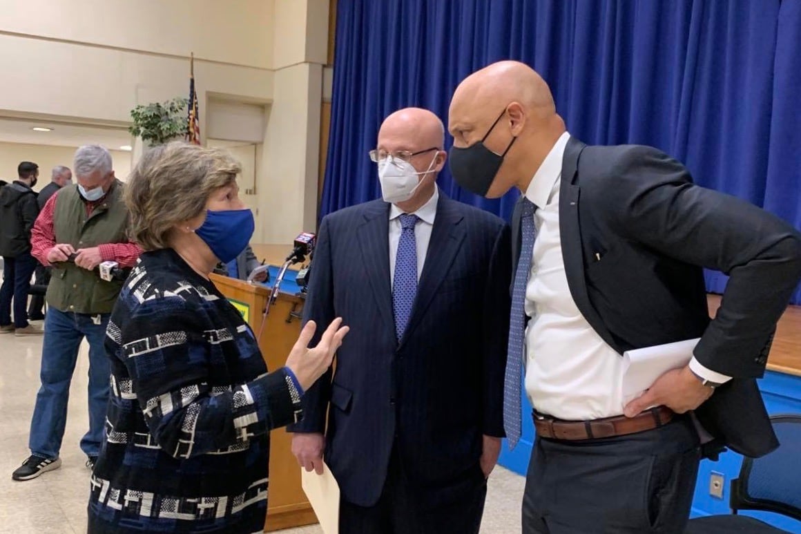 American Federation of Teachers President Randi Weingarten (left), American Federation of Teachers Pennsylvania President Arthur Steinberg (center) and Philadelphia Schools Superintendent William Hite on Monday.
