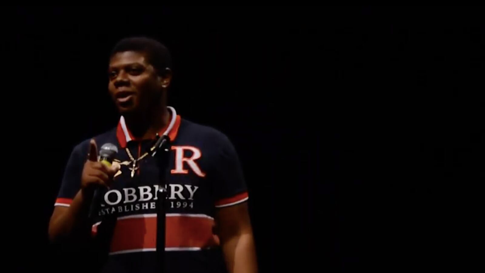 Virgil Mason speaks during a Student Story Slam hosted by Chalkbeat and 482Forward in August.