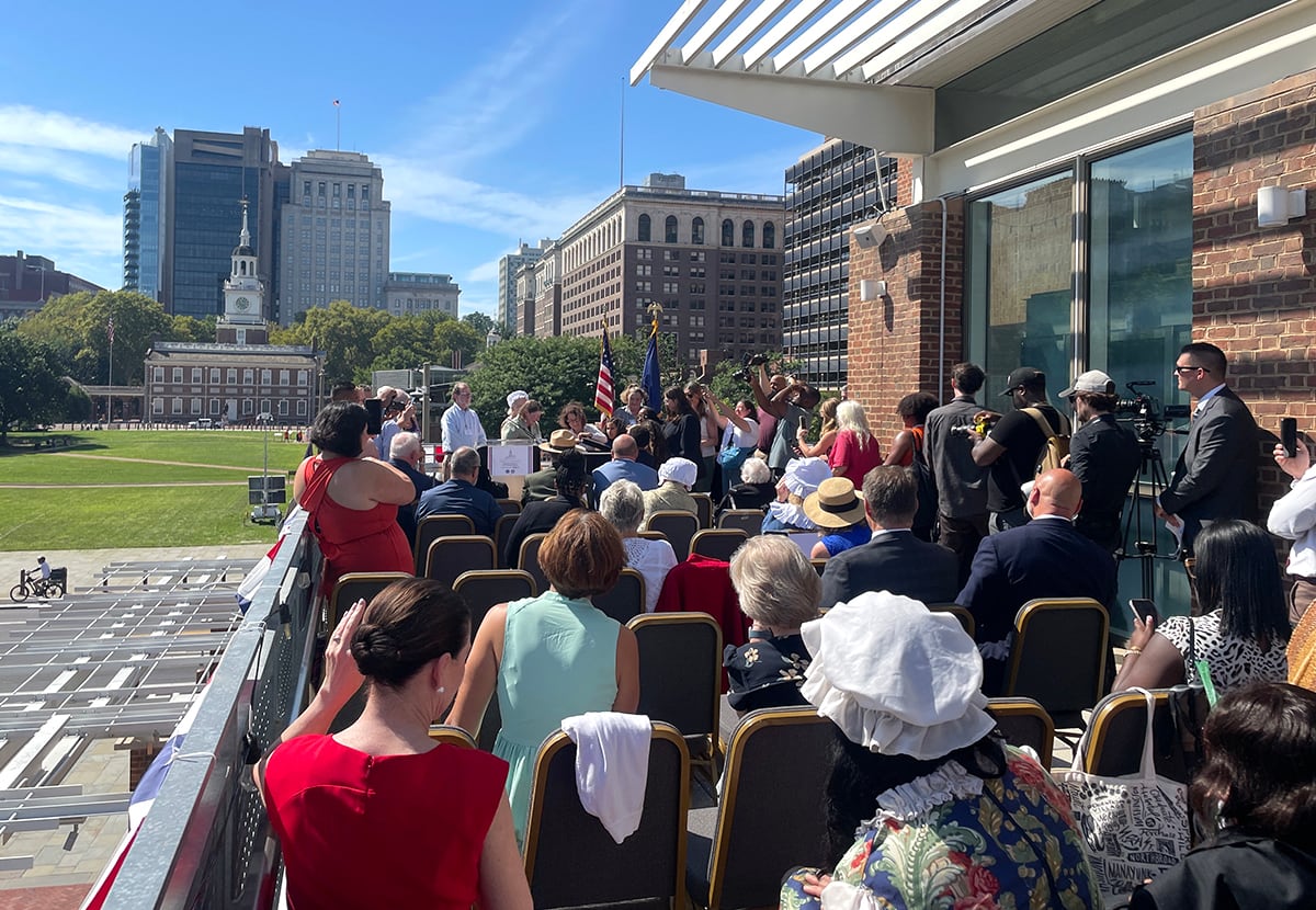 For America’s 250th birthday, Philadelphia students get a civics lesson in a time capsule