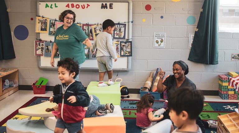 How a bilingual preschool is trying to close Memphis’ literacy gap