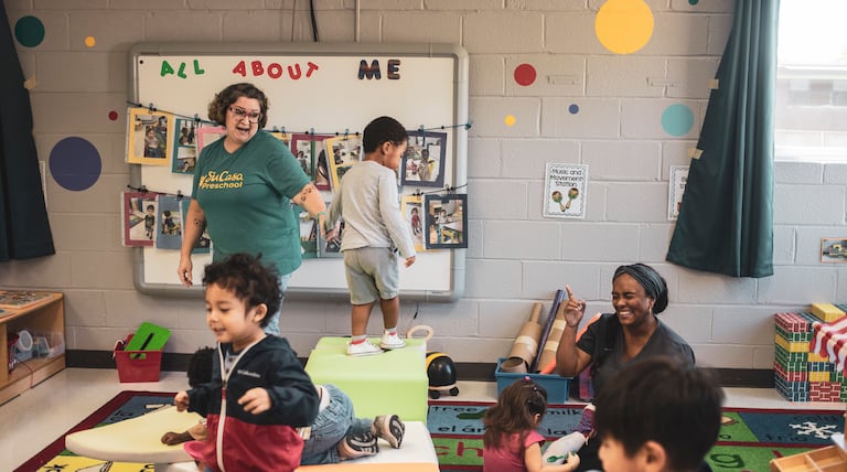 How a bilingual preschool is trying to close Memphis’ literacy gap