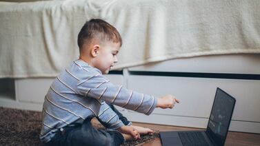 NYC schools scramble to help students who lack devices as online learning ramps up again