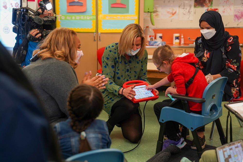 Chancellor Meisha Porter visits P.S. 15 in Red Hook, Brooklyn, N.Y. on her first day as chancellor.