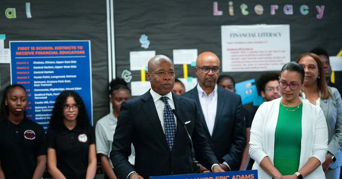 Financial literacy coaches are coming to these 15 NYC school districts this fall