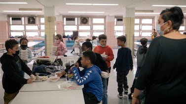 Datos muestran que más de 90,000 estudiantes de NYC no han usado los recientes beneficios alimentarios por la pandemia