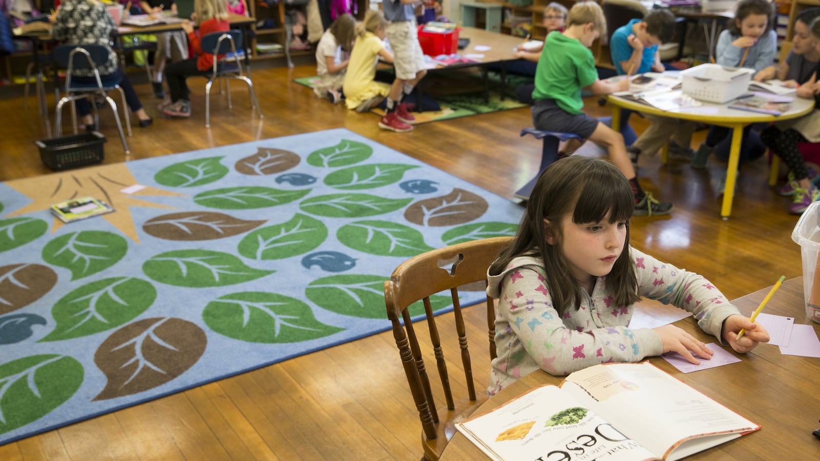 First graders work on coursework at IPS School 84, one of the Center for Inquiry campuses, Indianapolis, Wednesday, May 18, 2016. Ethnically, the Center for Inquiry School 84 is one of the least diverse in the IPS system, and enrollment priority is given to kids living near its Meridian-Kessler location.