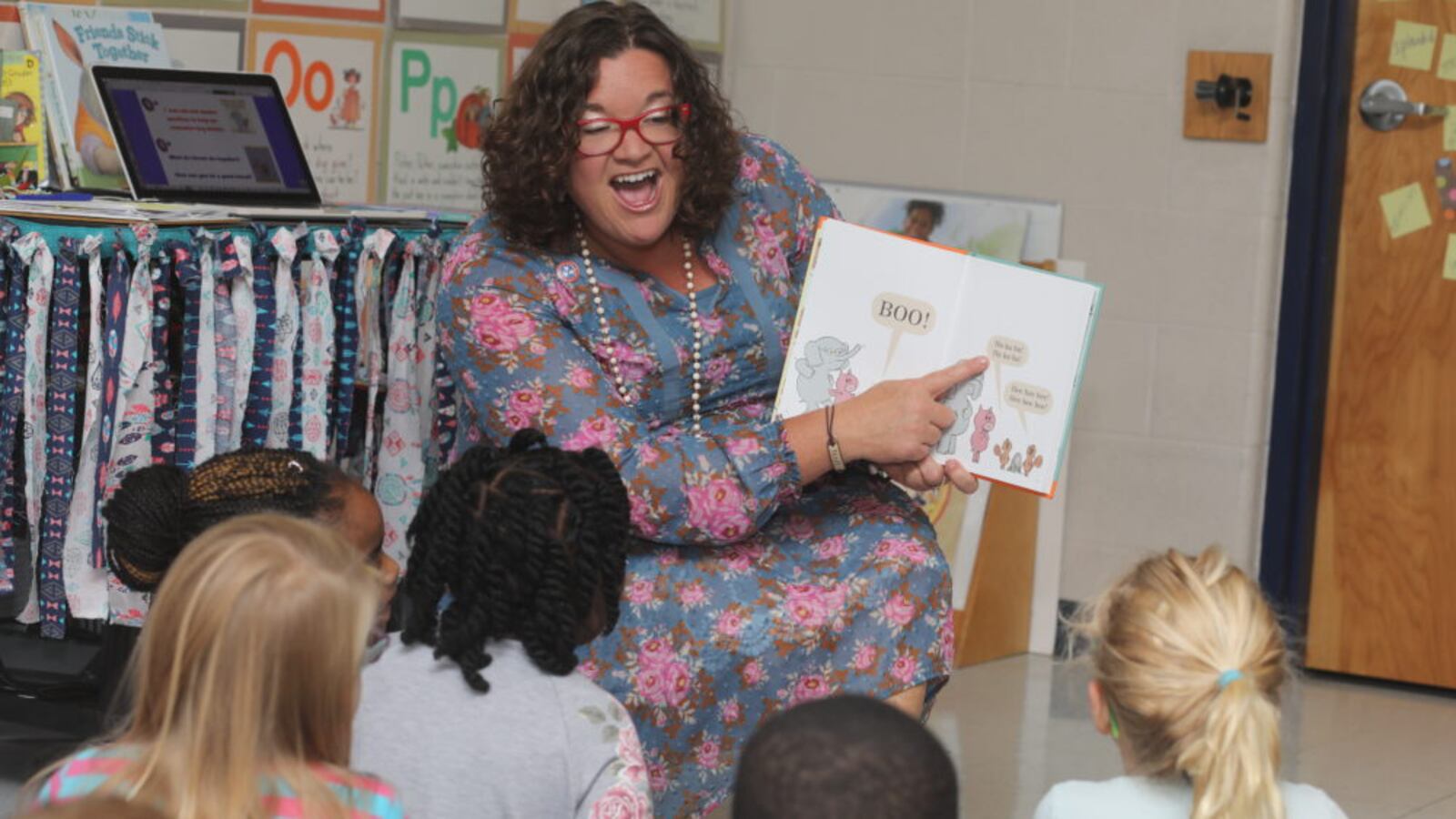 Melissa Miller reads aloud to her first-grade class at Franklin Elementary School in Franklin, Tennessee. Now in her 20th year of teaching, Miller is Tennessee’s 2018-19 Teacher of the Year.
