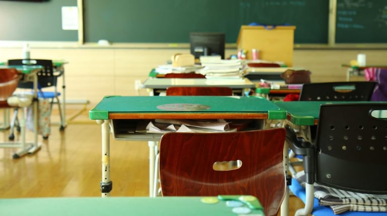 Detroit schools get creative to fill teacher vacancies