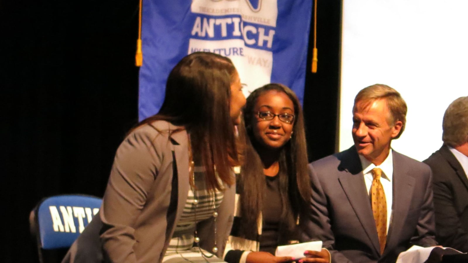 Gov. Bill Haslam greets Nashville-area community college students to launch Tennessee Promise in 2014.