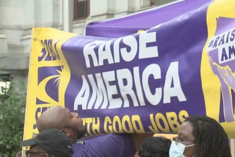 Members of the Services Employees International Union (SEIU) Local 32BJ.