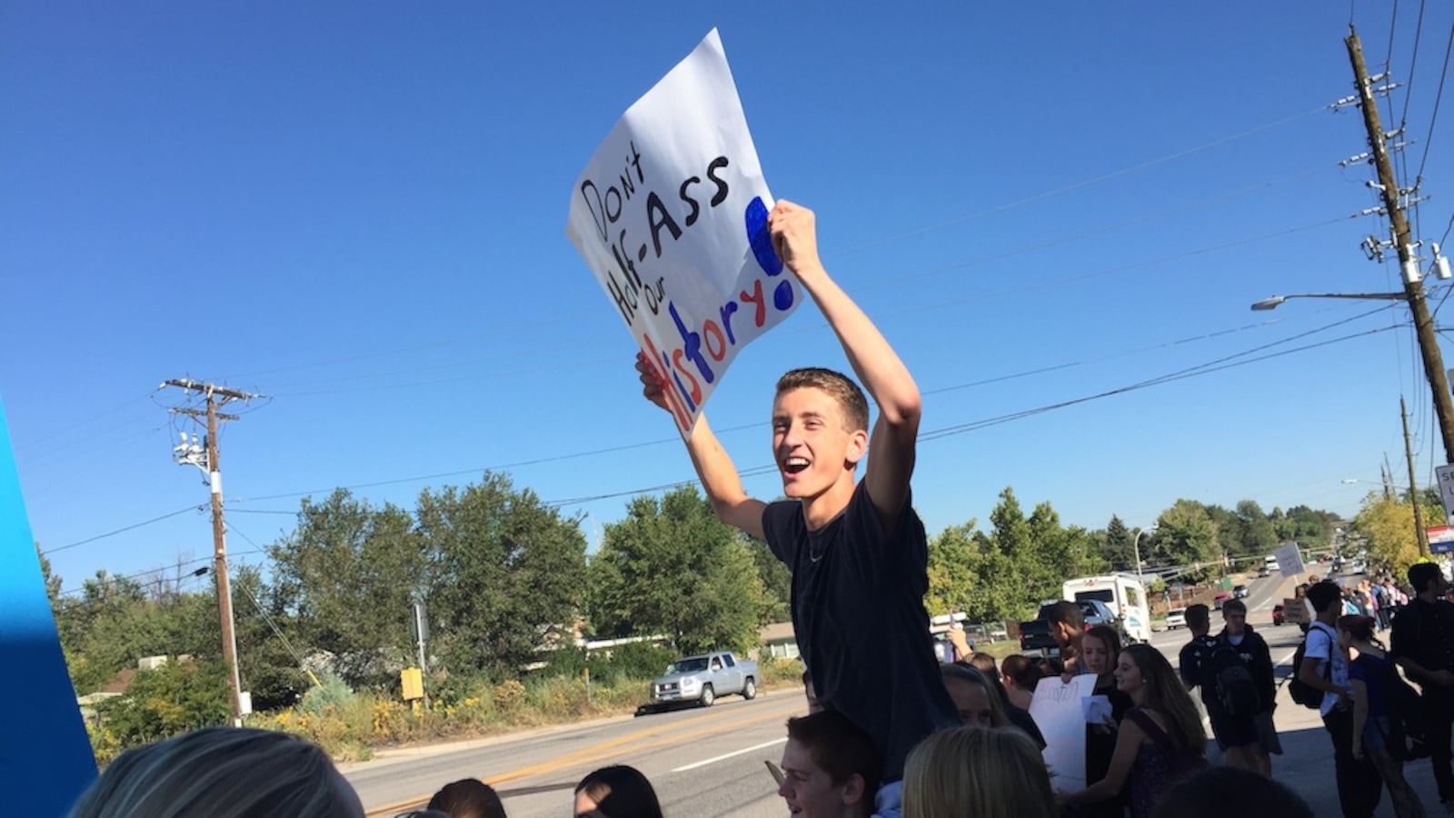 Lakewood High School students left their homerooms this morning to protest a proposed curriculum review committee they believe could lead to censorship. Unlike earlier protests at other stchools, most students returned to class 20 minutes later.