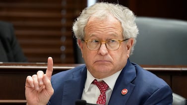 Bill to strip power from Memphis-Shelby County Schools board moves ahead