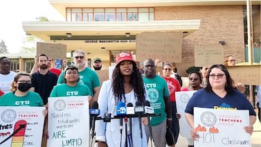 Chicagoans to get glimpse at contract bargaining between the school district and teachers union