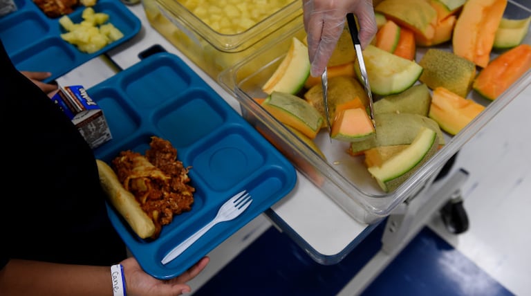 Colorado ranks low nationwide in providing summer meals to kids who need free lunch at school, report finds