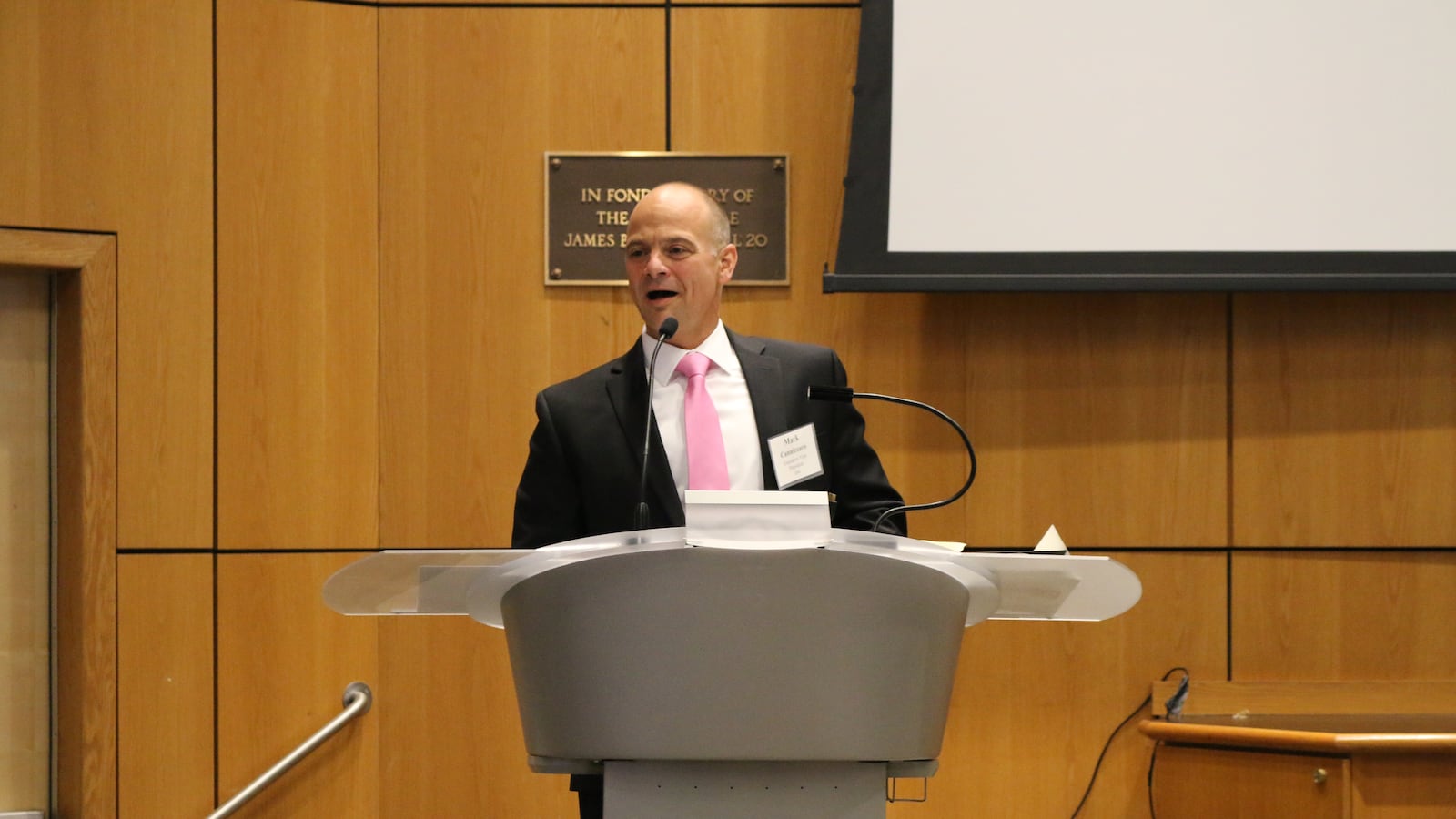 Principal union chief Mark Cannizzaro speaks to educators at a July 2017 training event.