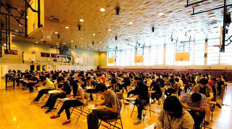 New York City’s math and English test scores increased slightly. Here’s the breakdown.