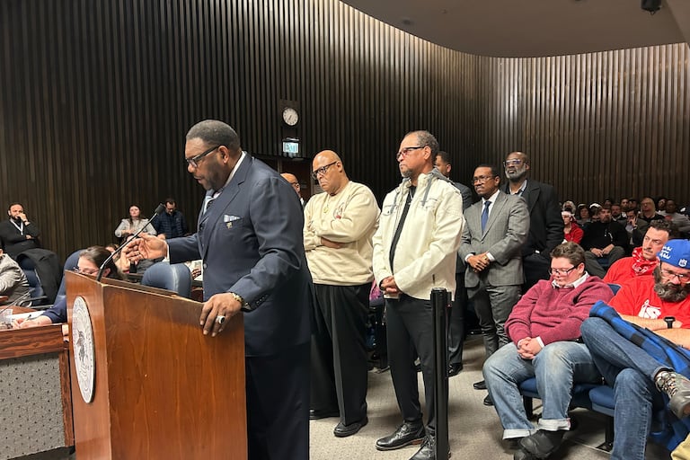 Task force votes to recommend independent education authority to oversee IPS, charter schools