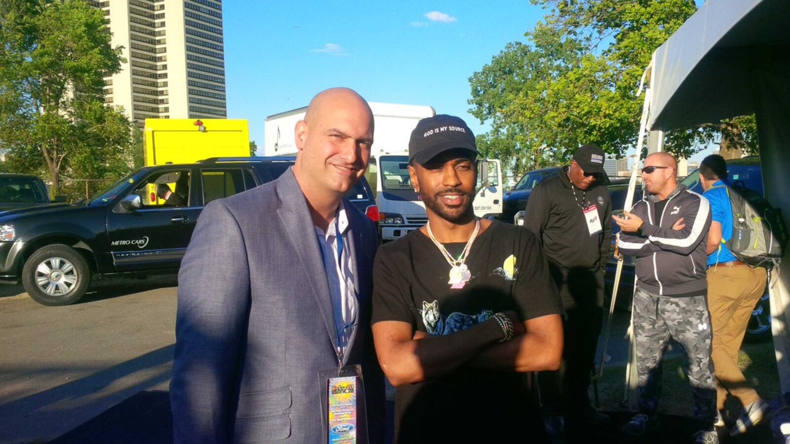 Superintendent Nikolai Vitti and Big Sean pose together at an event in 2017.
