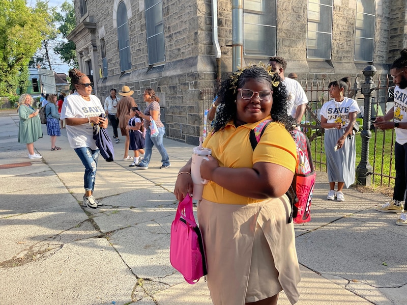 Students going to school wth backpacks